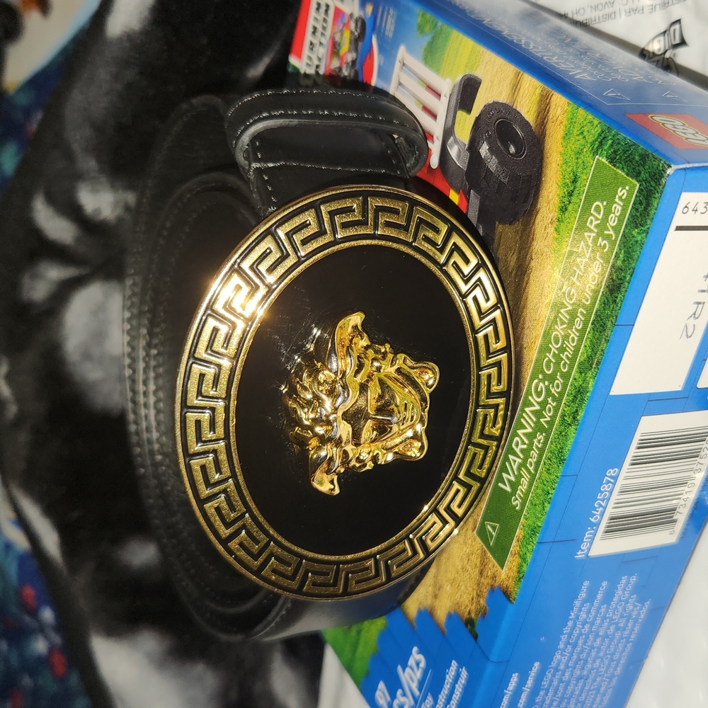 Black leather Versace belt